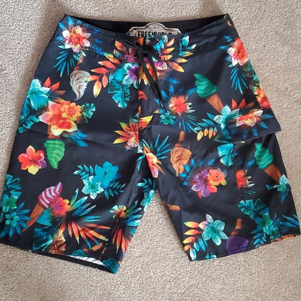 Mens swim shorts size 30 Freeworld
